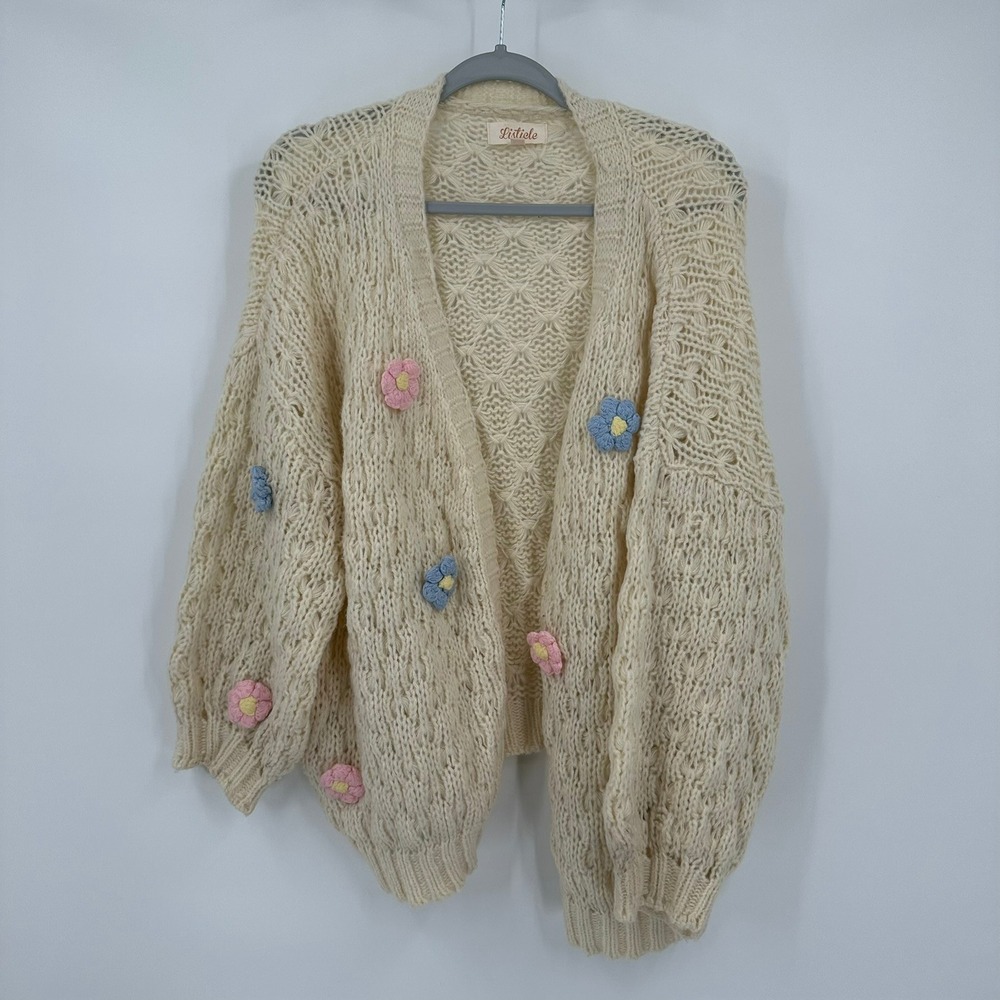 Womens Shabby Chic Cottagecore Cardigan Sweater Size L Floral Whimsical Chunky